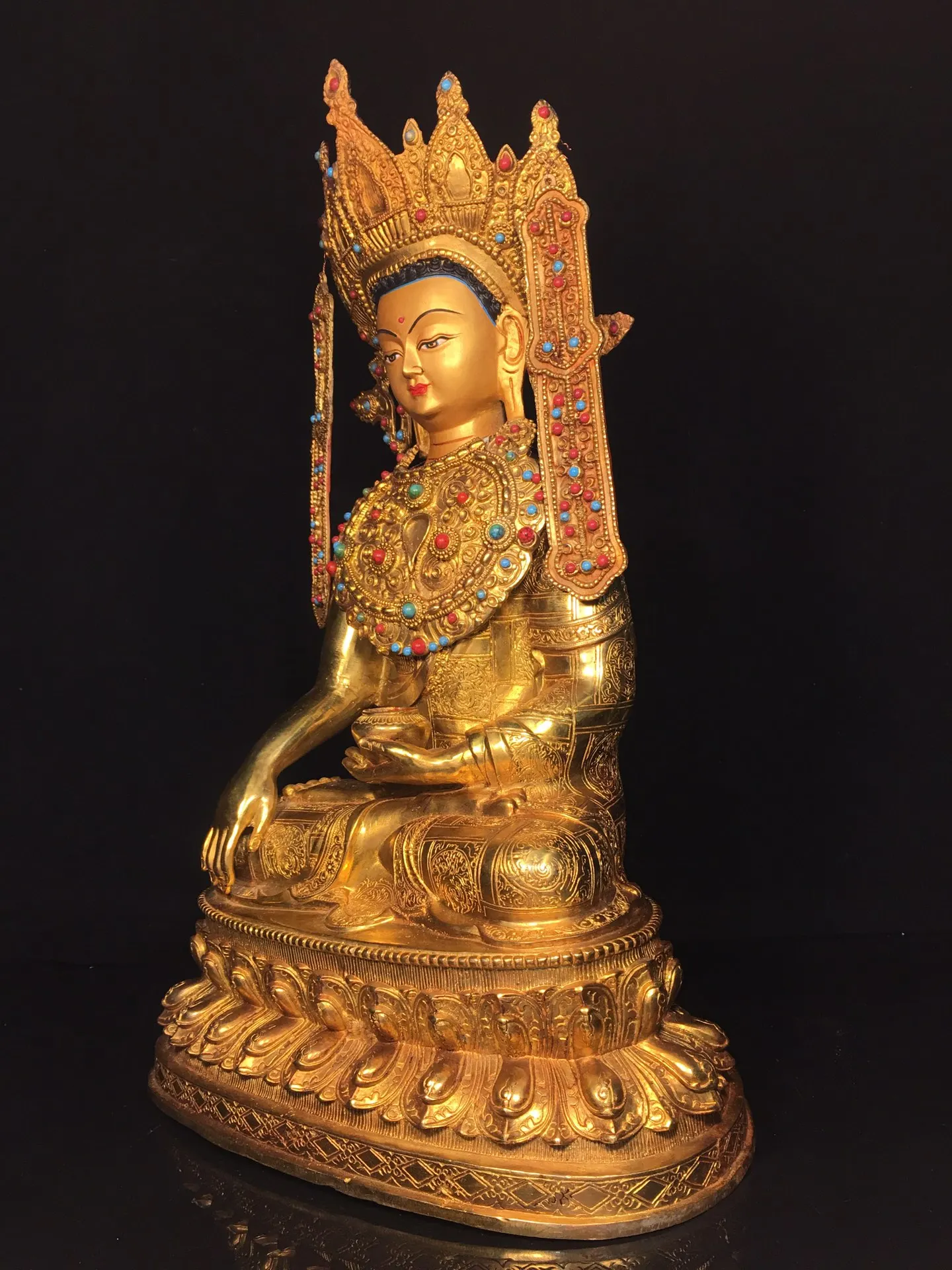 

20"Tibetan Temple Collection Old Bronze Gilded Painted Face Mosaic Gem Parinirvana Awakening Buddha Backlight Worship Hall