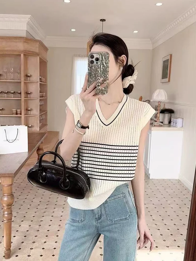 

Ele Hollow out Breathable Skin-Friendly V-Ne Pullover Vest Summer Color Blo Striped Ice Silk Knitted Top for Women