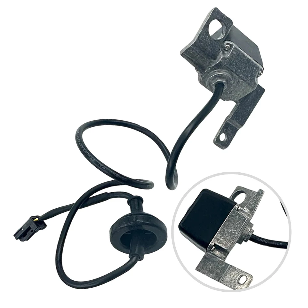 

95760-3M060 Rear View Backup Camera For Hyundai For Genesis For Sedan 2009-2011 Parking Assistance ABS Black Replacement Part