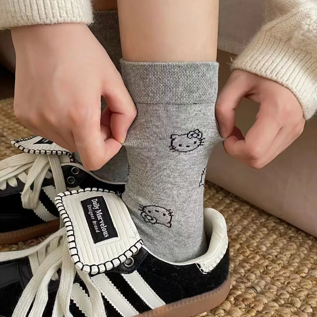 Hello Kitty women's socks 2024 New sweet and cute jacquard kitten fashion fashion luxury trend of medium-calf socks