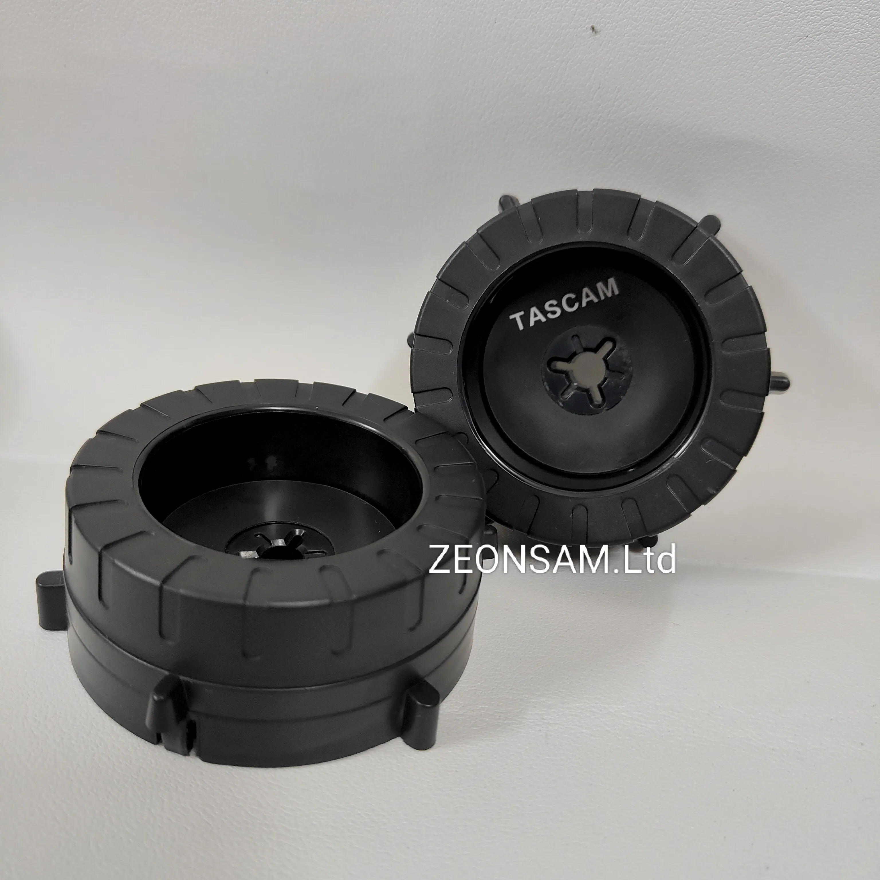 1 زوج فتاحة أطقم NAB مهايئ توزيع قاعدة بلاستيكية لبكرة إلى بكرة مسجل ل Tascam