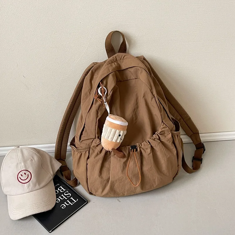 

Модный плиссированный нейлоновый рюкзак для женщин, нишевый и модный студенческий рюкзак с откидной крышкой большой вместимости, школьный рюкзак для девочек