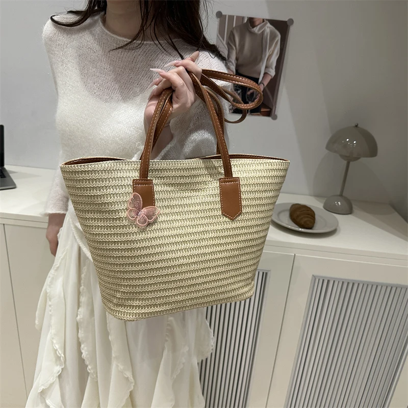 Large Capacity Straw Woven Tote Bag Beach Bucket Style Women's Bag Soft Handle  Knot Element Summer 2025 Casual Use