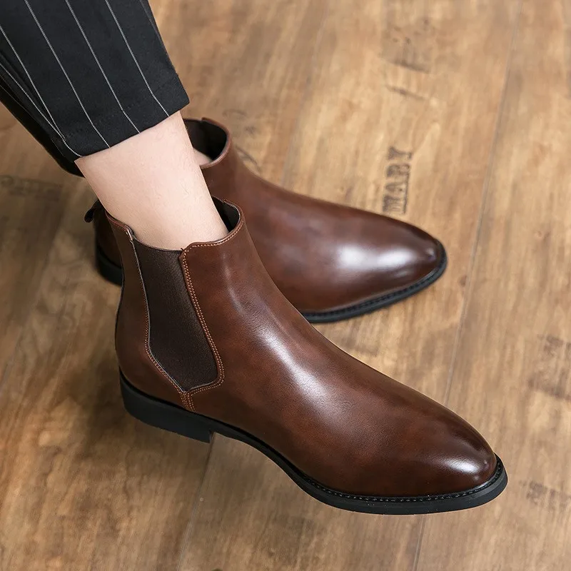 Nuevas botas Chelsea, zapatos para hombre, PU, moda marrón, versátiles, informales, de negocios, estilo británico, ropa de fiesta callejera, botines clásicos C1240