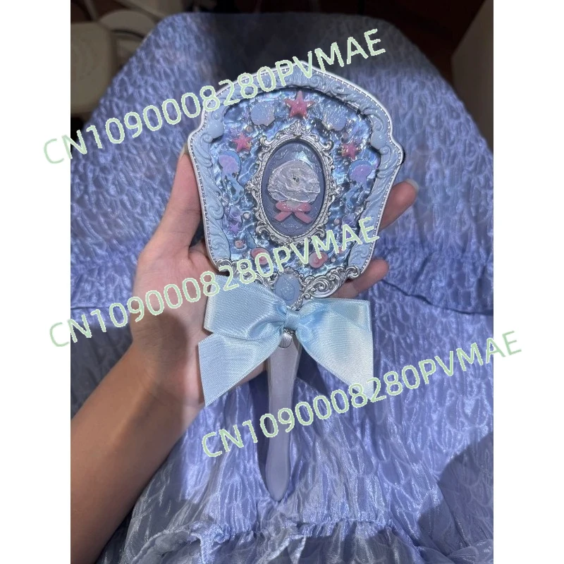Handheld mirror peripheral texture court style female portable makeup mirror