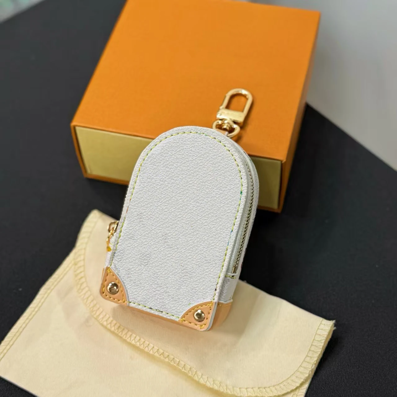  Handbag Pendant Lightweight Unique Design High-End Feelings Bag Accessory Size 11x7x3cm Fashionable Bag Charm