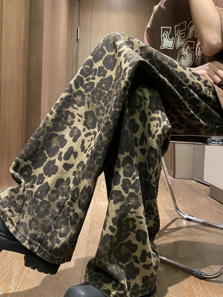 

Loose Straight Leg Men's Jeans Spring Autumn Leopard Print High Street Retro Cool Flared Denim Pants Youth Wear Casual Trousers