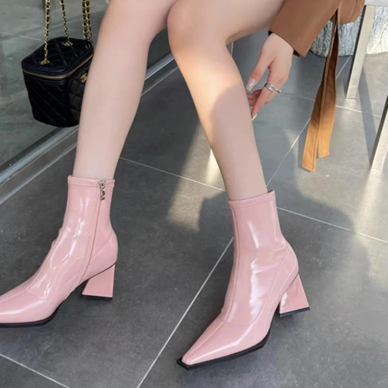 

2024 Spring Autumn New Square Head Solid Color Versatile Side Zipper High Heels Women's Outwear Fashion Shoes Single Boots Women