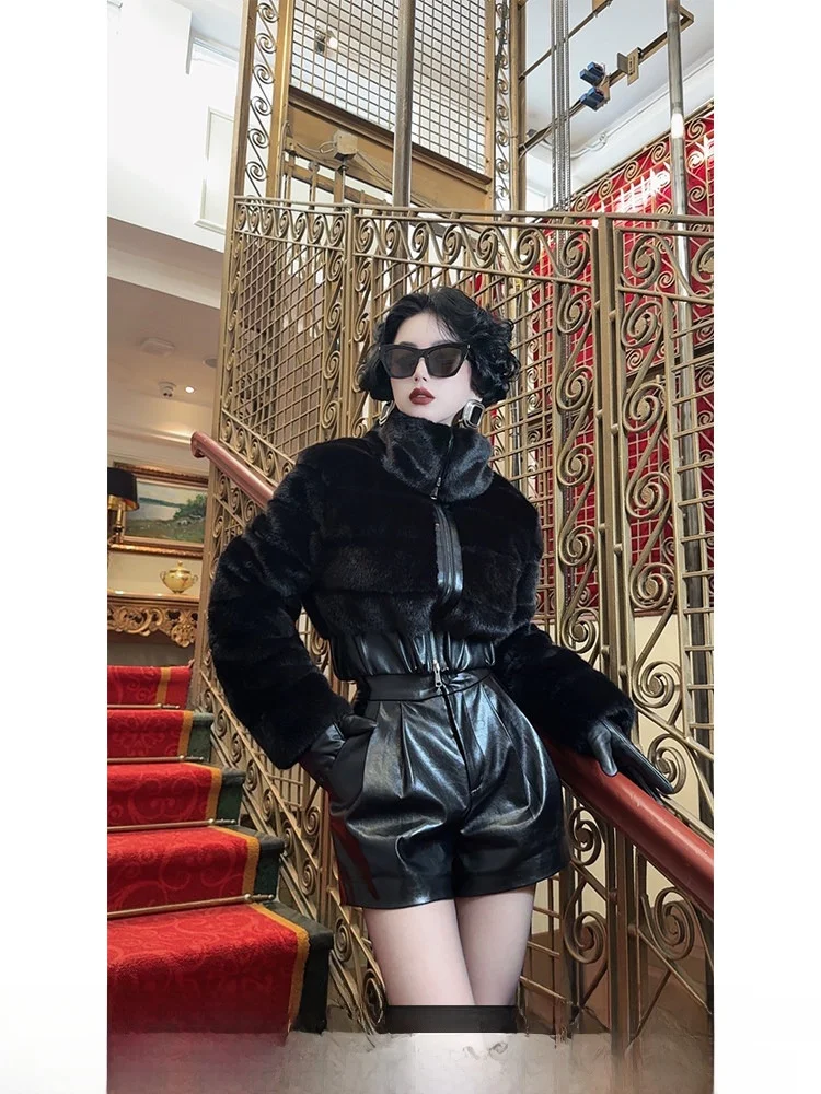 

Женская утепленная зимняя пуховая куртка с мехом, маленький размер, из экокожи, повседневная, с высокой талией, на молнии