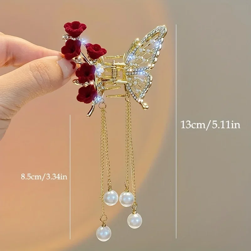 Metal hair accessories with diamond, butterfly, large grip clip, shark clip on the back of the head, circular hairpin headband