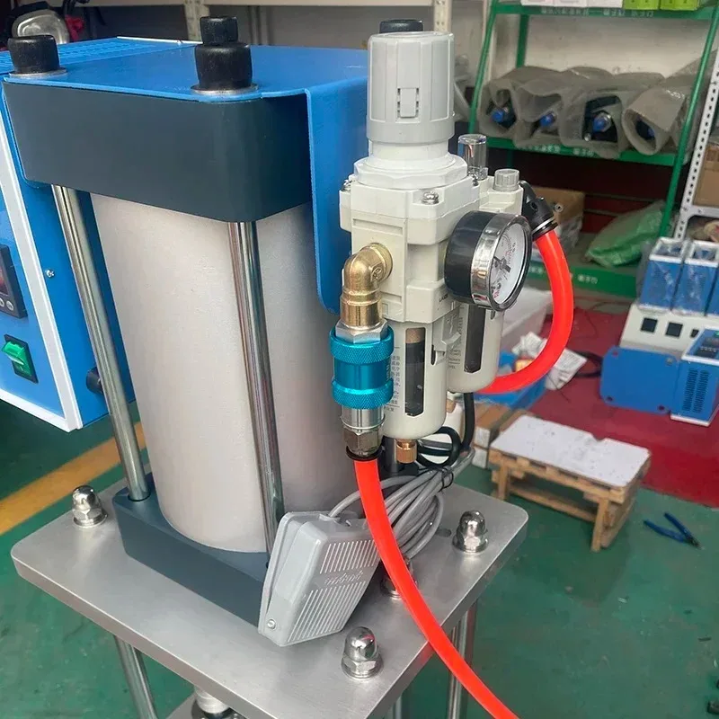 【Heißer Verkauf】 220V/110V 40g Vertikale Formmaschine Desktop Polymer Kunststoff Formmaschine USB Kopf Stecker Moldi