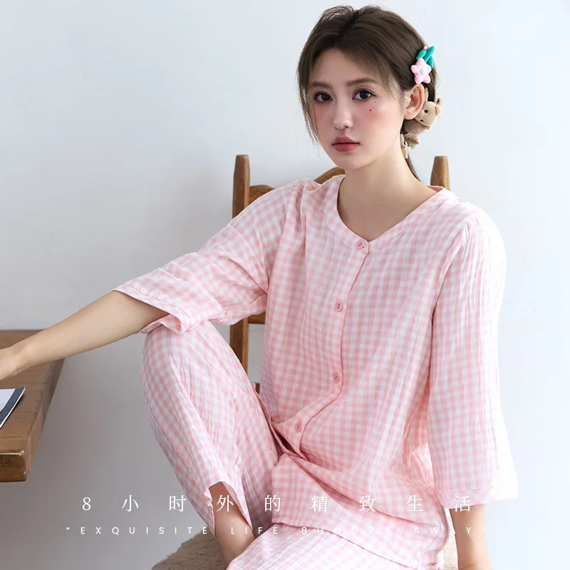 Minimalist Plaid Women‘s Double Gauze Pajama Set, 3/4 Sleeve & Cropped Pants Relaxed Fit, Breathable Lightweight Spring Summer H