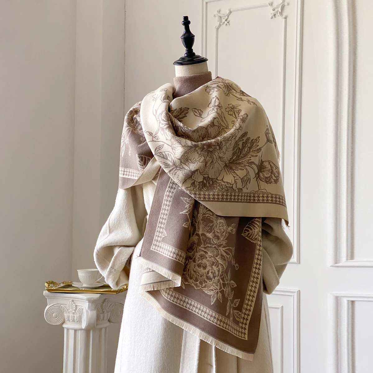 フラワープリント レディース スカーフ 暖かいスカーフ ショール シンプル イミテーション カシミア スカーフ 厚いショール ジャカード ファッション 秋と冬