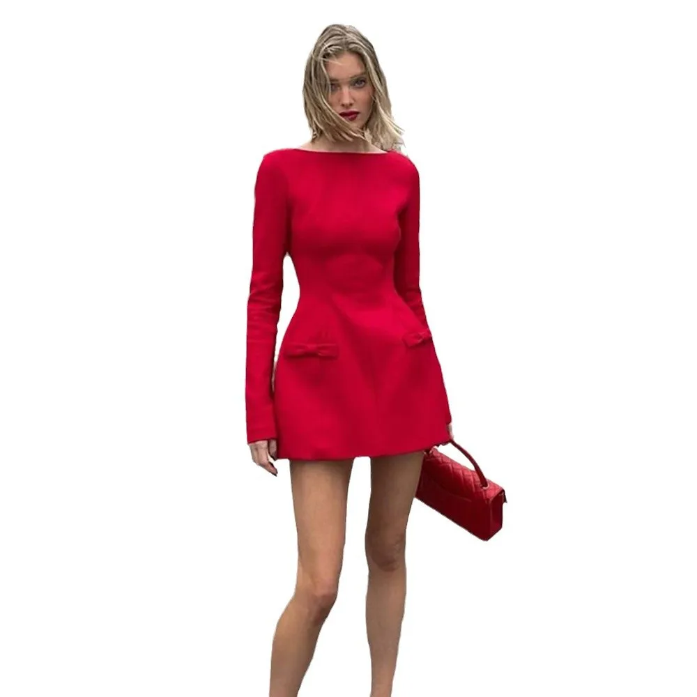 

2024, осенне-зимняя трансграничная женская одежда, новая мода, темпераментное короткое платье с длинными рукавами и тонким бантом.