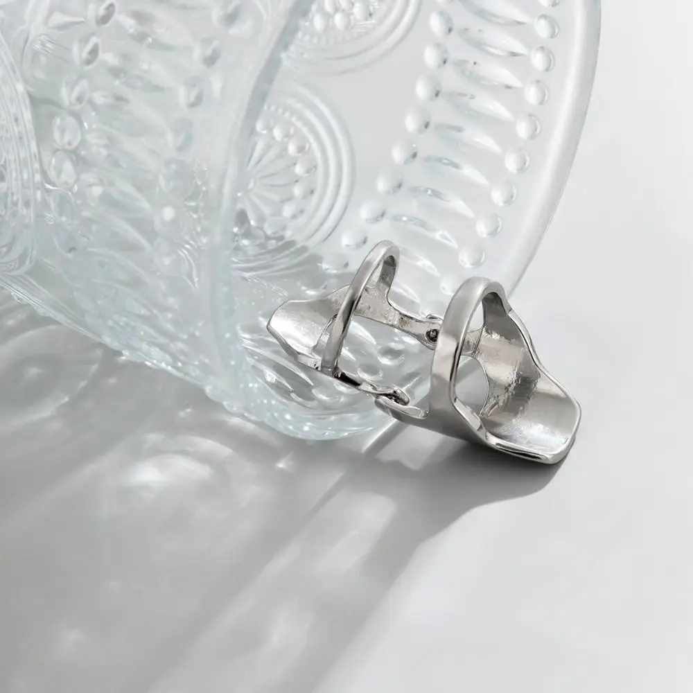 Regalo de joyería genial, accesorios de Cosplay de cómics, anillos de aleación para hombres y mujeres, anillos de armadura, anillos de estilo coreano, anillos de nudillos