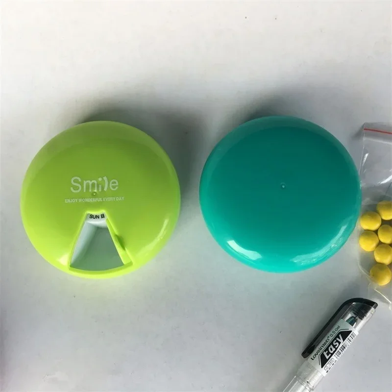 Portable Pill Cutter Splitter Divide Storage Case Weekly Rotating 7Day Pills Container Organizer Medicine Box Cutter Pillbox