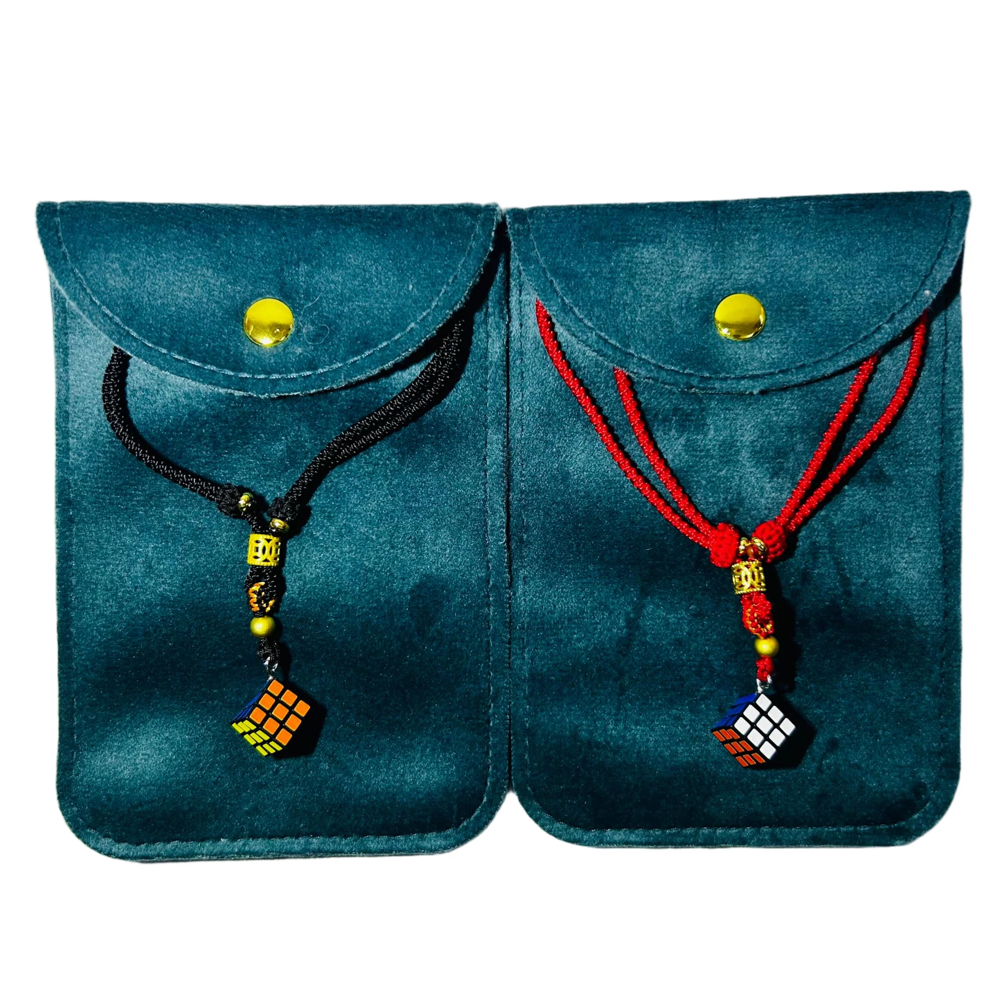 New Necklace Cube Necklace 3×3 cube 1cm Mini Magic Cube Tiny 3x3 Professional 1CM Speed Cube Magic Cube Puzzle Blue Black Toys