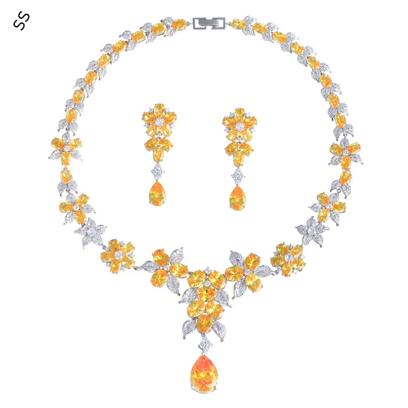 

Noble Women Necessary Jewelry Sets Necklace Earring 2 Piece Sets Chain with Yellow Gemstone Zircon Inlaid Flower Accessories