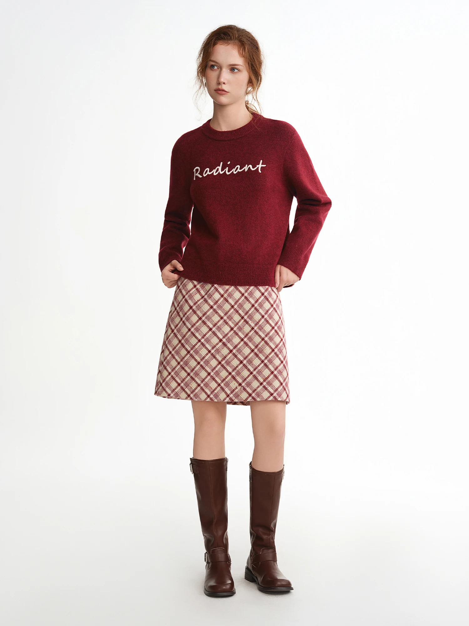 DUSHU 【Lovely Christmas】Stylish Plus-Size Red Short Skirt Vintage Retro Diamond Checkered 2025 Winter New Women Fashion Skirts