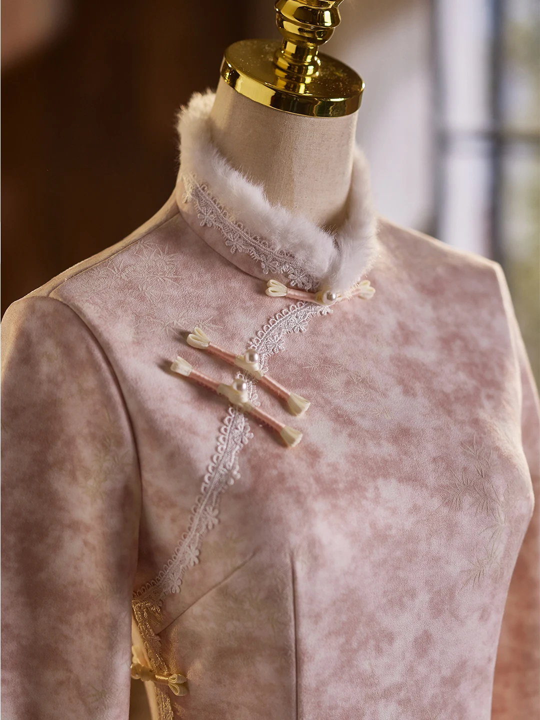 young-women's-new-chinese-sle-thiened-long-sve-qipao-dr-daily-wear-retro-beautiful-winter-warm-sli-mid-length