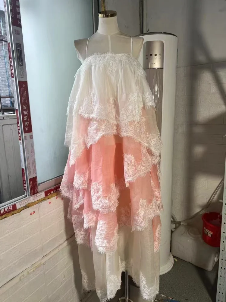 Vestido maxi sem mangas com apliques de renda de alta qualidade com camadas em camadas para mulheres vestido longo de férias