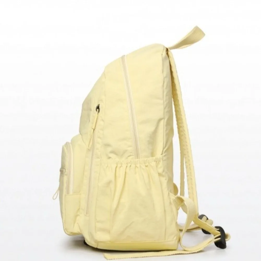 Cute Large Capacity Nylon Backpack Durable Lightweight Daypack Waterproof Secure Zipper Closure School Backpack Commuting