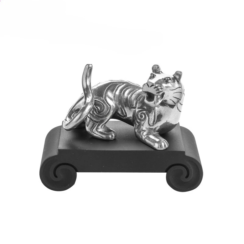 Imported zodiac handmade tin, home ornaments, statues, tin products, birthday gifts
