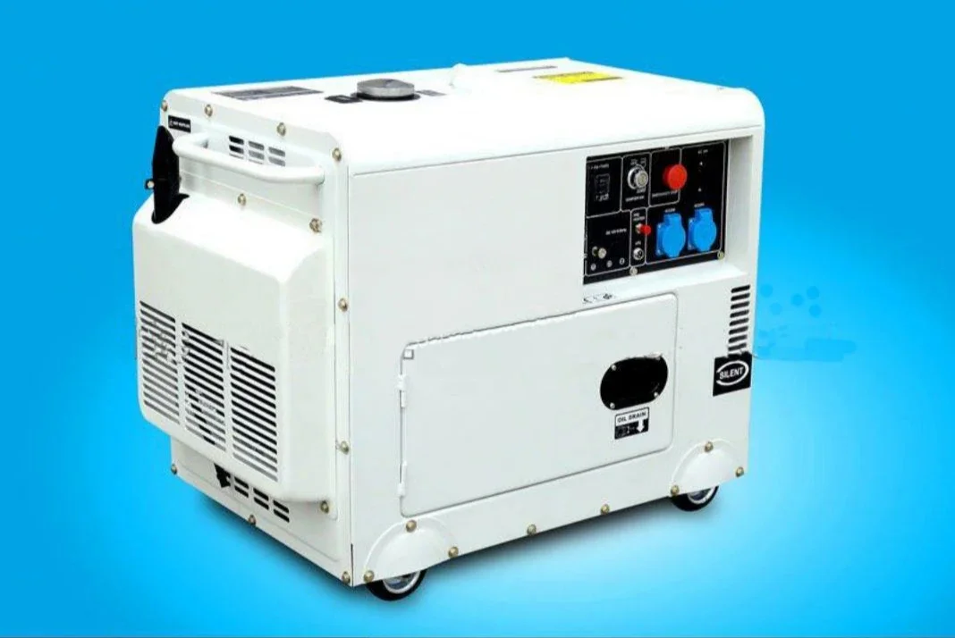 Silent diesel generator 5KW three-phase 7000W construction site emergency automatic household small power supply 380V