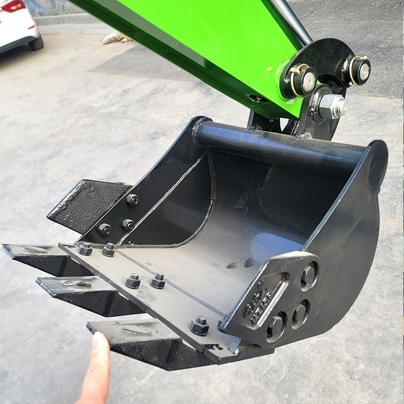 تخصيص 0.8 طن رخيصة جزازة Flail الزاحف التحكم عن بعد جزازة العشب