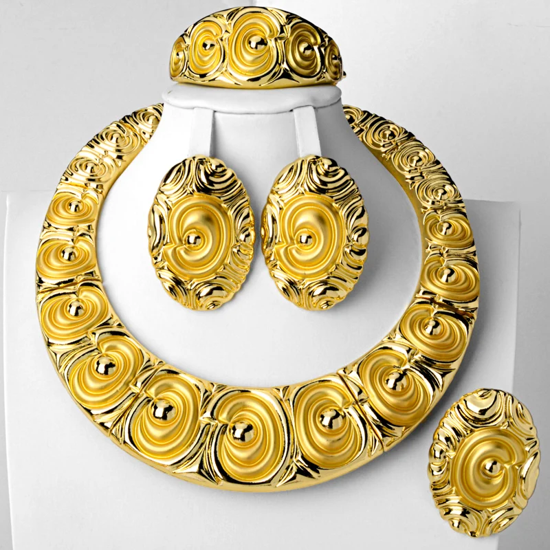 1 Set Dubai Gold Color Jewelry Africa Wedding Jewelry Gift 18K Gold Plated Collar Necklace Big Earrings Bangle Bracelet Ring