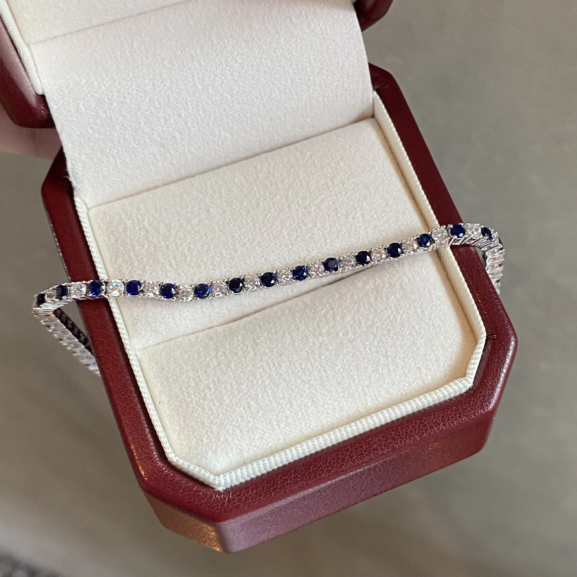 

Simple Luxury Blue White Diamond Full Row Tennis Bracelet For Women 0.5ct Moissanite PT950 Platinum | Bright shiny& versatile