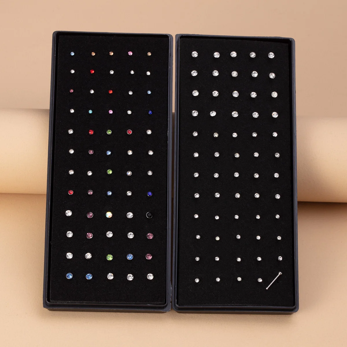 60pcs Nose Rings Studs Straight Nose Pin for Unisex Surgical Steel Nose Piercing Jewelry 1.5-2.5mm Size Rhinestone Ideal Gift