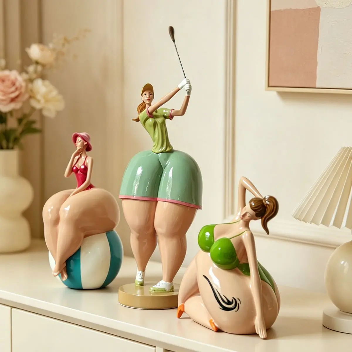 Harzfigur Set Übergewichtige Frau im Bikini Abstrakte Mollige Dame Statue Moderne Charakterfigur Tischdekoration Strand-Stil Ornament – Detail 3