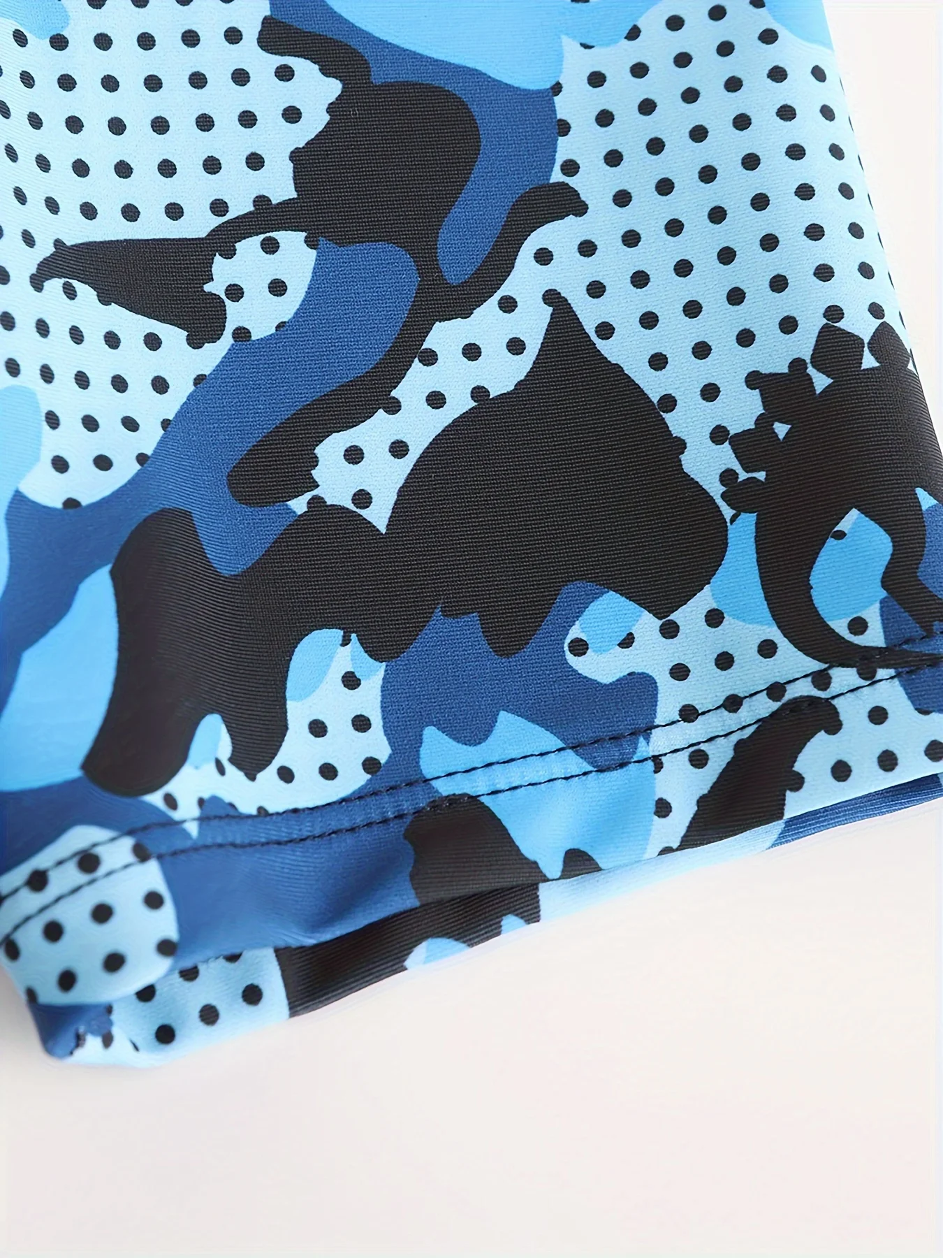 طقم تي شيرت صيفي أنيق للأولاد، ملابس سباحة، سروال سباحة، قبعة سباحة مكونة من ثلاث قطع، ناعمة ومريحة وسريعة الجفاف