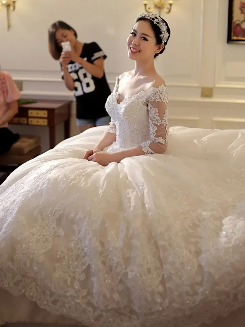 Abiti da sposa personalizzati a maniche lunghe in pizzo Taglie forti Applicazioni modeste con spalle scoperte Abiti da sposa formali Vestido De Noiva
