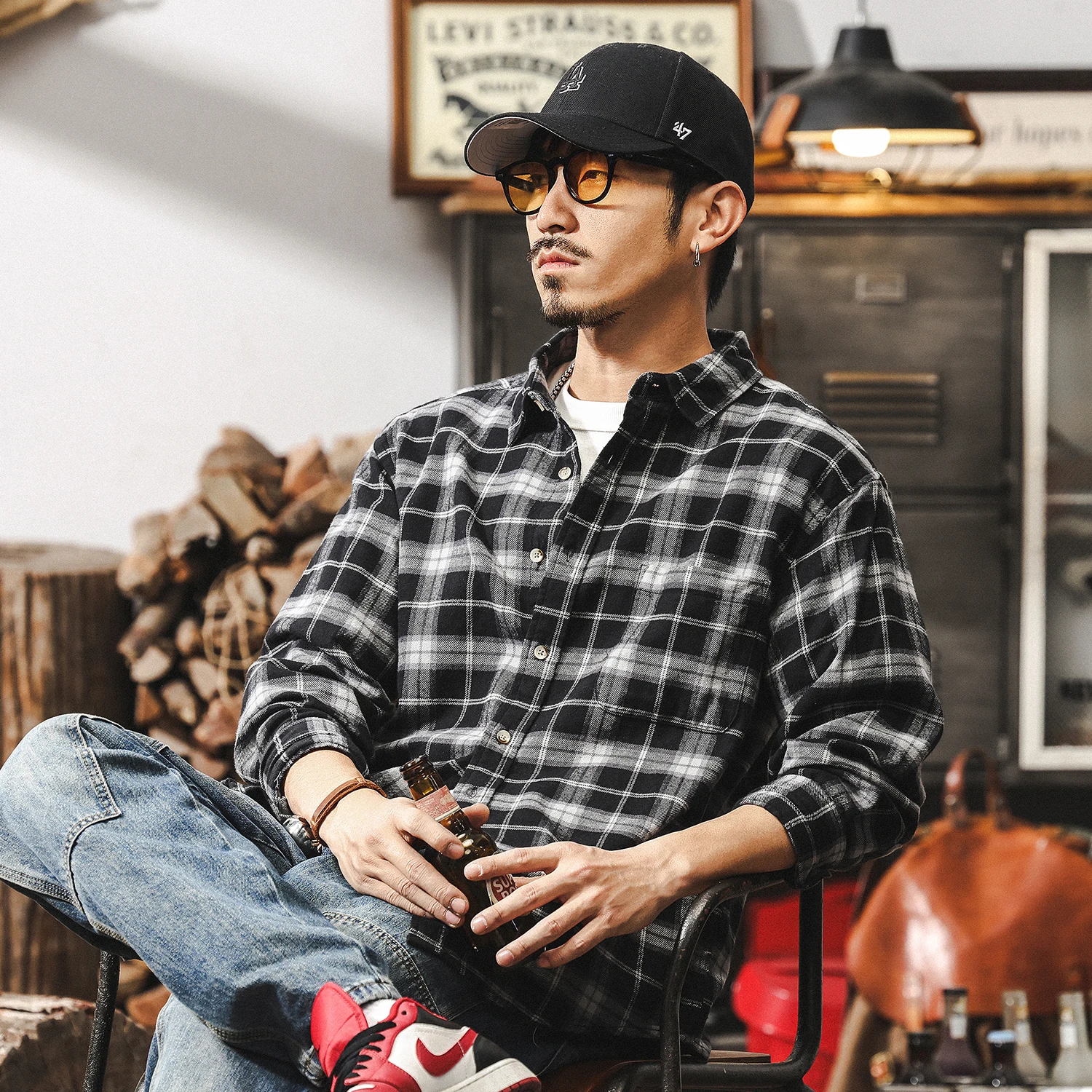 

Spring 2025 new vintage plaid shirt men long sleeve cotton fashion brand loose casual shirt men's coat