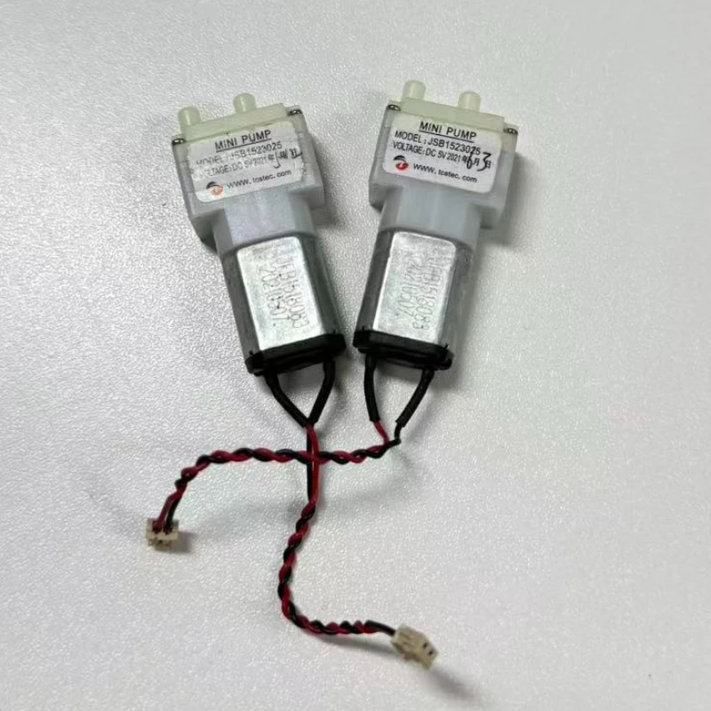 1pcs DC 5V Small 030 Motor Micro Water Pump Mini Self-priming Pump Suction Pump 0.8L/min for Robot Cleaner