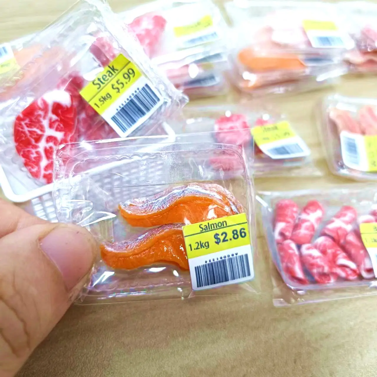 Nieuwe Miniatuur Supermarkt Voedsel Simulatie Biefstuk Zalm Spek Rundvlees Broodje Voor Poppenhuis Mini Keuken Verjaardag/Kerstcadeaus