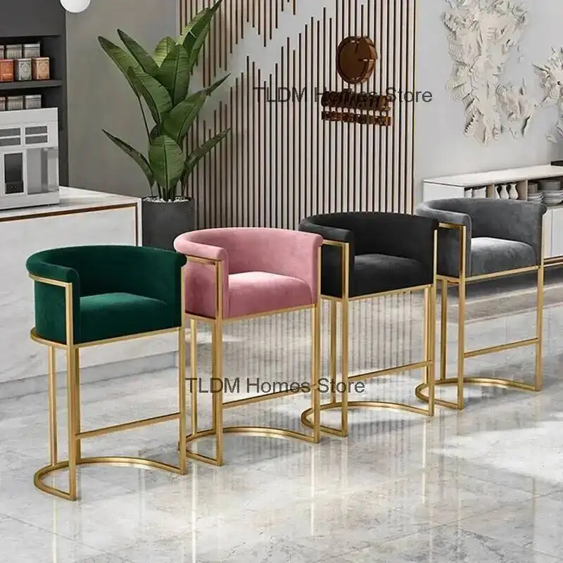 

Luxury Bar Bar Desk Cafe Household Stools Italian Light Chairs Leisure Back Wrought Front Restaurant High Iron Stool for Kitchen