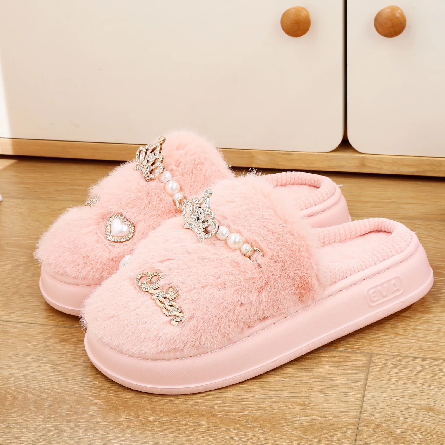 Cotton Slippers Indoor House Women Warm Non Slip Slippers Winter Home Leisure Fluffy Shoes Eva Soft Sole Crown Plush Slippers