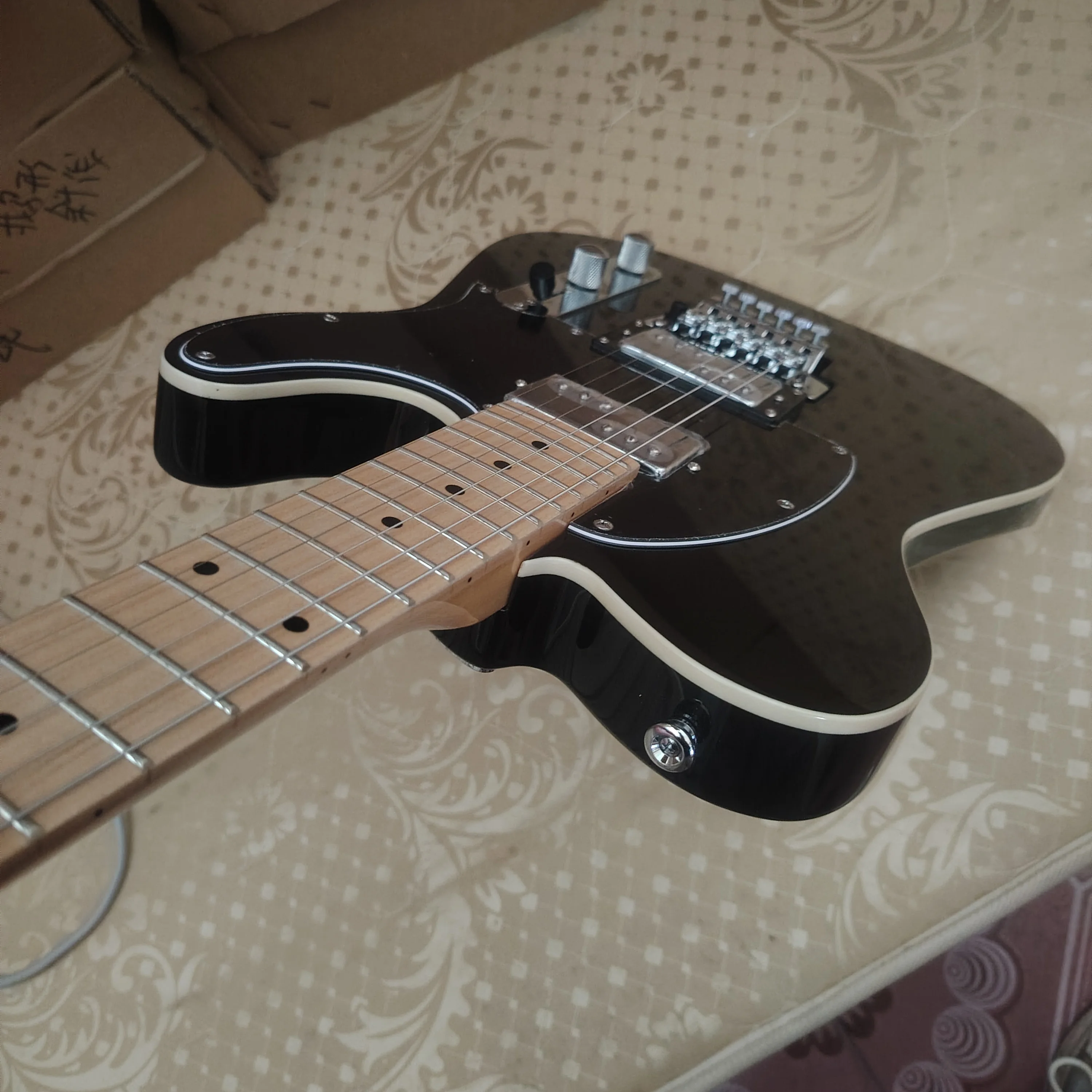 جيتار كهربائي بنظام بلاك فلويد فيبراتو، بيك اب راقي، شحن سريع #1