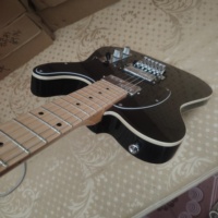 Black Floyd vibrato system electric guitar, high-end pickup, fast shipping