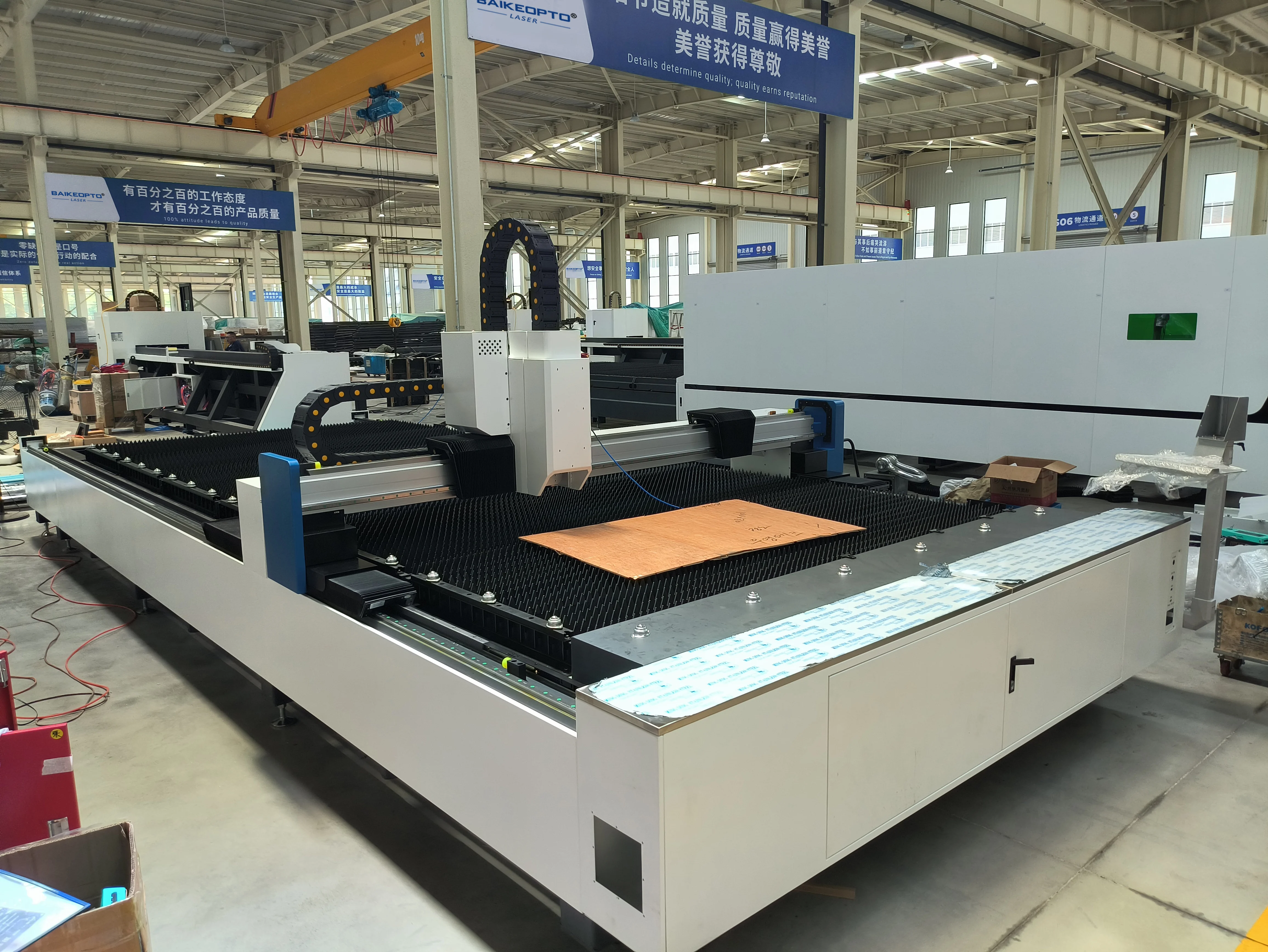 Fully automatic laser tube and plate cutting machine - supports carbon steel/stainless steel/aluminum alloy
