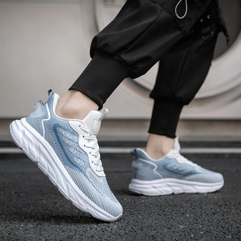 

New Summer Color-block Round-toe Fashionable and Breathable Flying Mesh Breathable Lace-up Flat Low-top Running Shoes