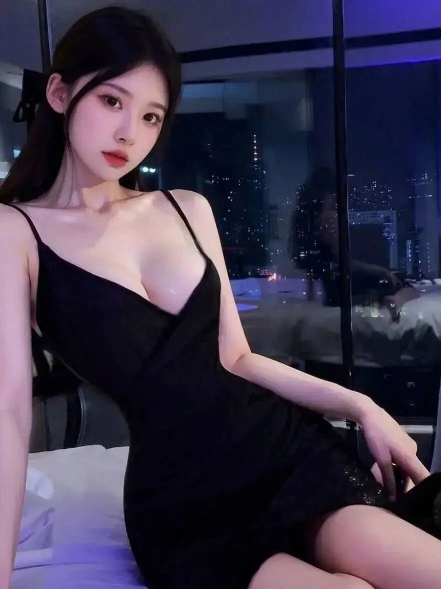 Sexy V profond paillettes fendu haut de gamme élégant couleur unie robe mince fille chaude Camisole robe charmante robe moulante pur désir BTSW