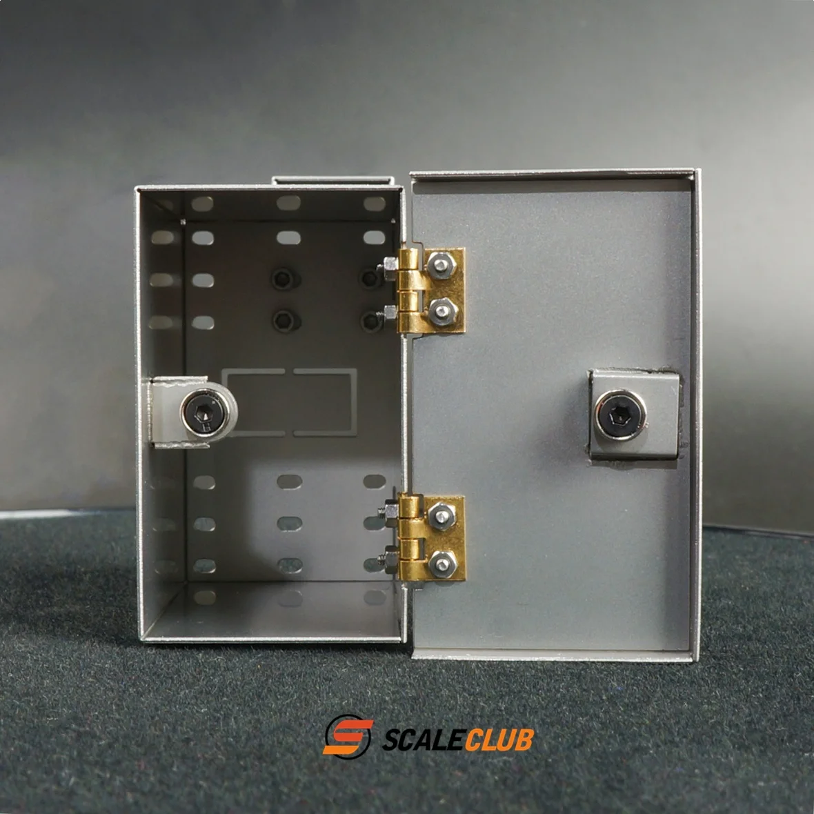 

27MM Wide Toolbox Metal For 1/14 Tamiya RC Lesu Scania Man Actros Volvo Remote Control Dump Truck Tractor Truck Trailer Tipper