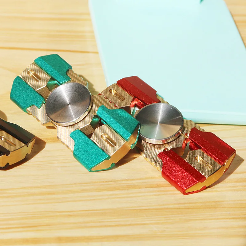 New Armor Fingertip Gyroscope Brass Alloy Fidget Toy High-end Precision Rotary Decompression Office Fidget Spinner Toy
