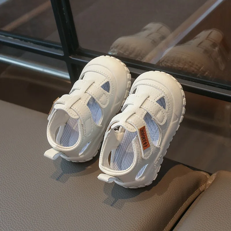 

Summer Kids Sandals Boy Girl Casual Sandals Hollow-out First Walking Beach Shoes Children Closed-toe First Walking Sports Shoe