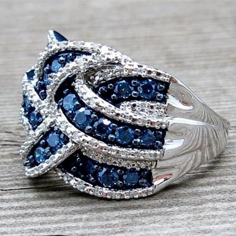 Huitan Bezaubernder Damenring mit Kreuz-Design, wunderschöner, voller, heller CZ-Stein, Party-Damen-Finger-Hochzeitsaccessoires, eleganter, trendiger Schmuck – Detail 11