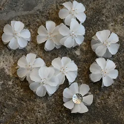 10pc/lot white red Pearl beaded Patches for clothes DIY Sew on Flower badge floral leaves Applique parches bordados para